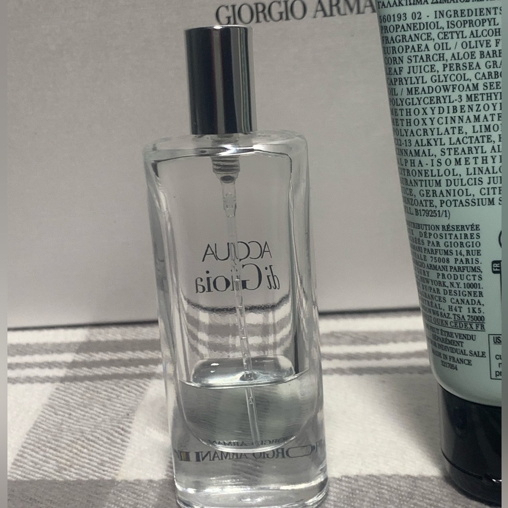 Giorio Armani Acqua di Gioia Mini Set (Sorry, No Offers Accepted) - Picture 6 of 16